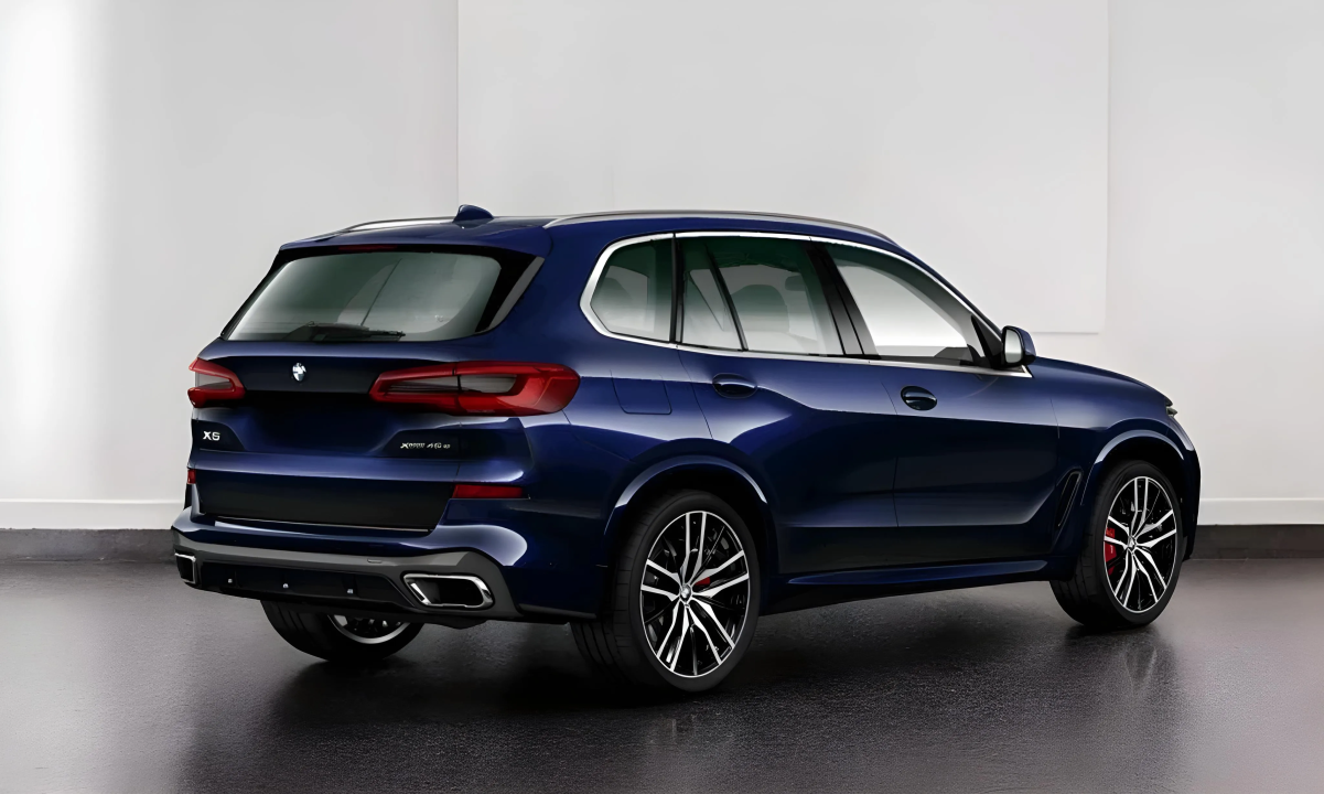 BMW X5 xDrive45e (2)