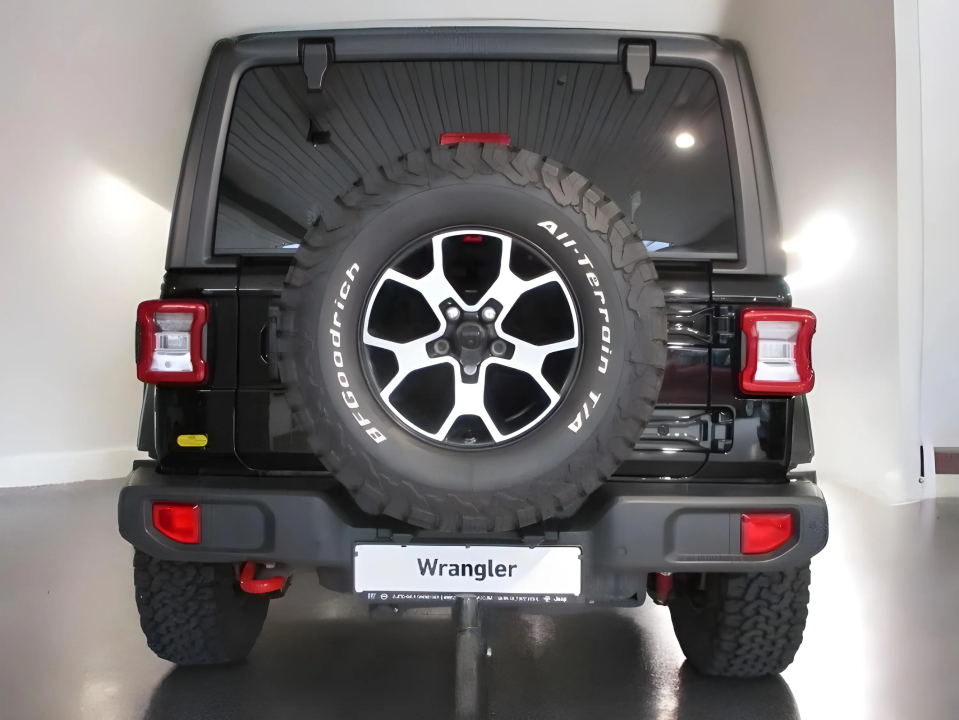 Jeep Wrangler Rubicon 2.2CRD 8AT (3)