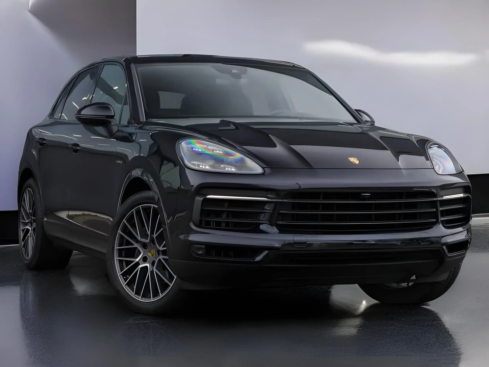 Porsche Cayenne E-Hybrid (1)