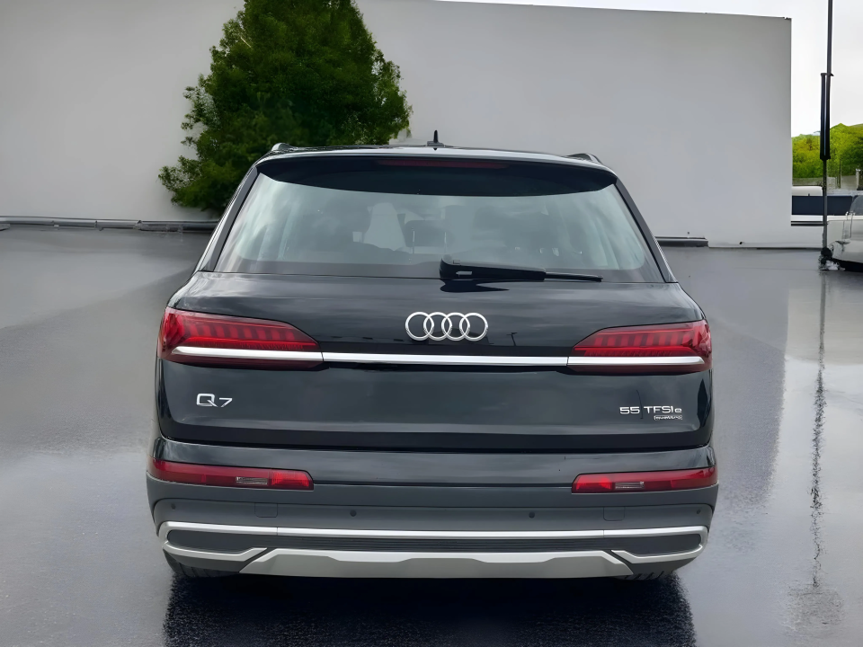 Audi Q7 55 TFSI e Quattro (3)