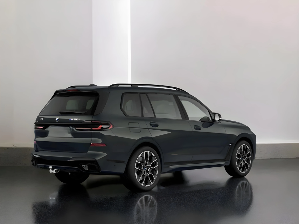 BMW X7 M60i xDrive Sport Package (3)