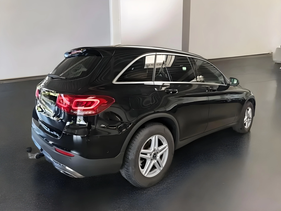 Mercedes-Benz GLC 220d 4Matic (2)