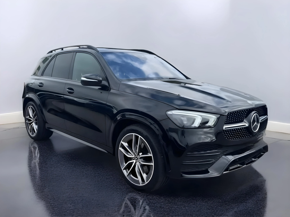 Mercedes-Benz GLE 350 de 4Matic AMG (2)