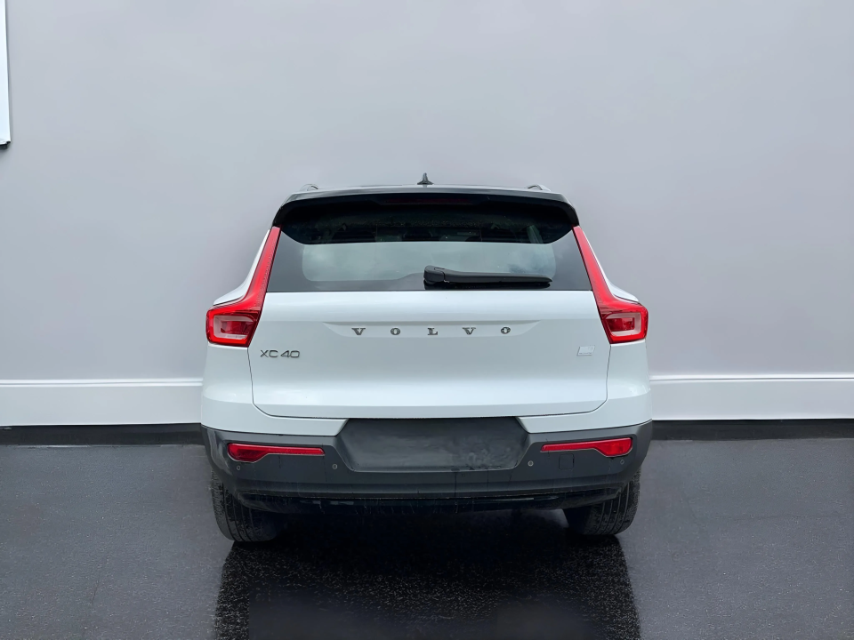 Volvo XC 40 Recharge T5 R-Design Expression (4)