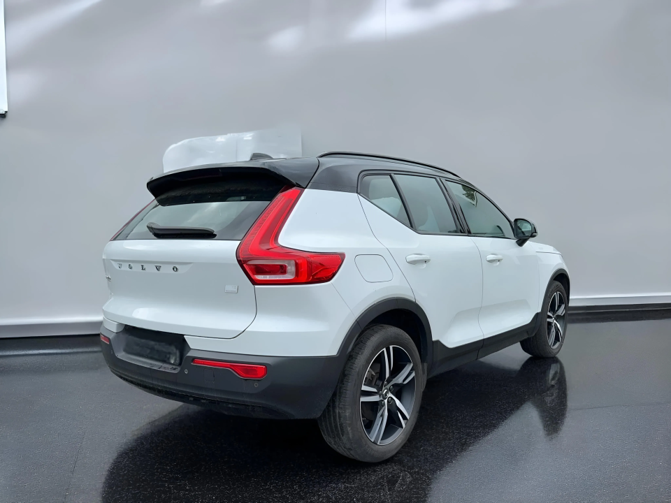 Volvo XC 40 Recharge T5 R-Design Expression (3)