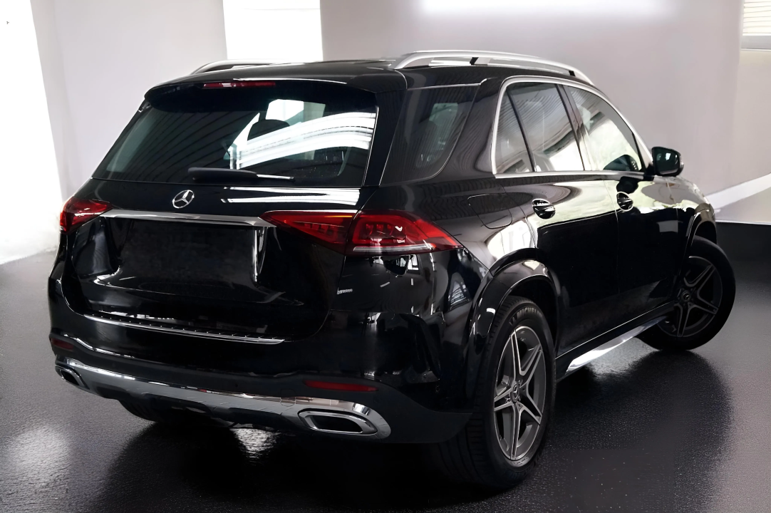 Mercedes-Benz GLE 400d 4Matic AMG (2)