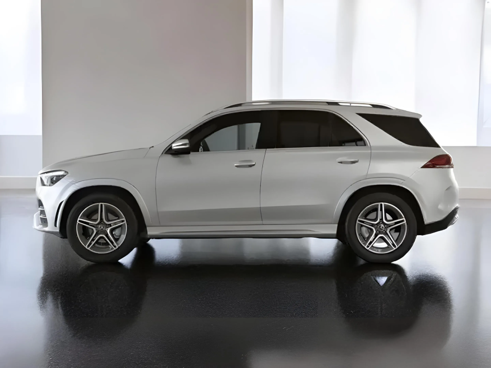 Mercedes-Benz GLE 300d 4Matic AMG - foto 9