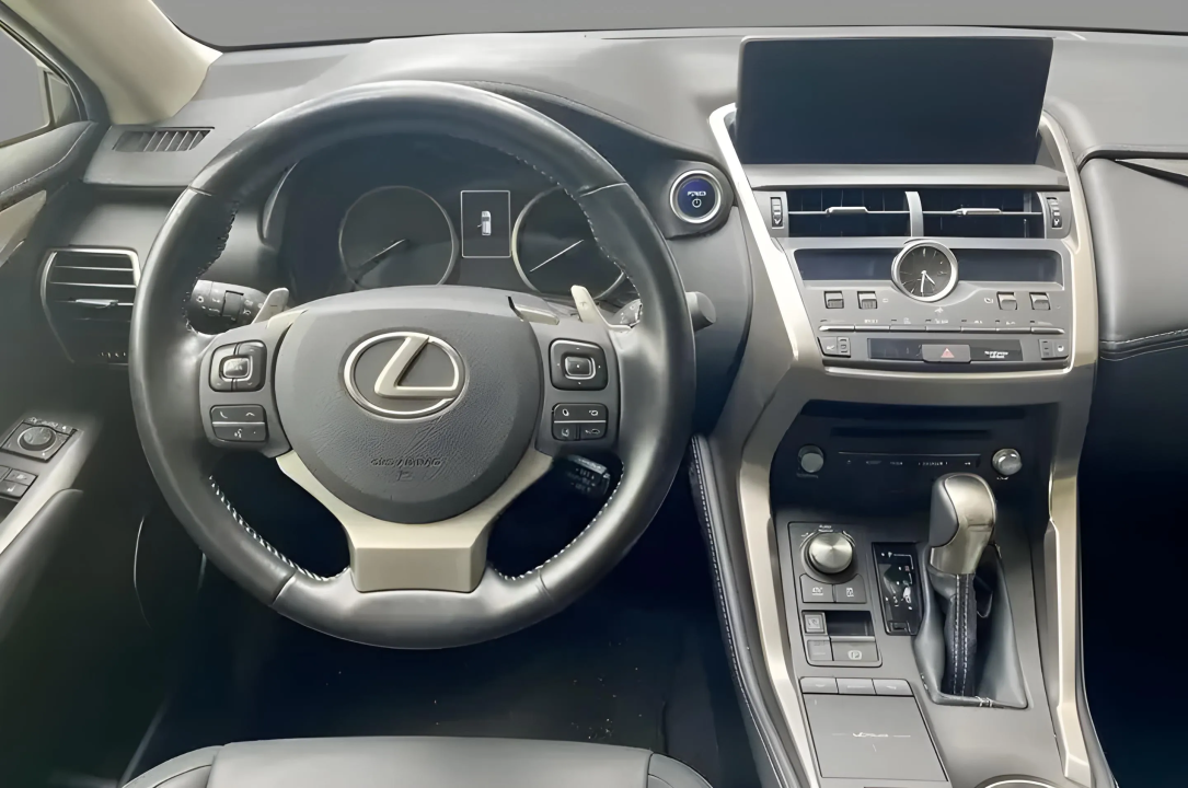 Lexus Seria NX 300h Hybrid 4WD Premium - foto 7