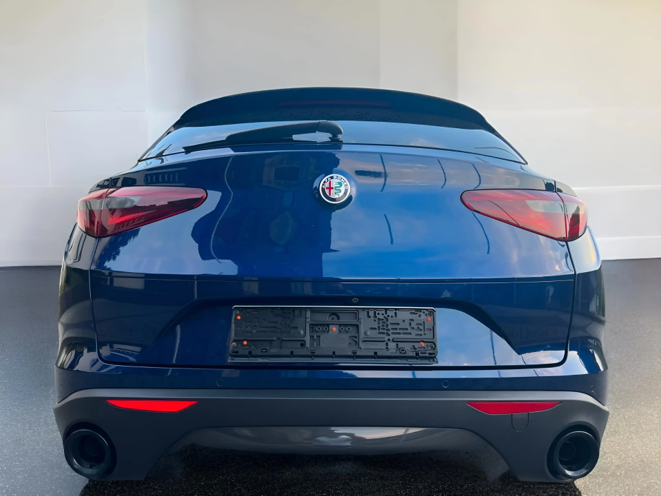 Alfa Romeo Stelvio Alfa Romeo Giulia B-Tech Q4 (4)