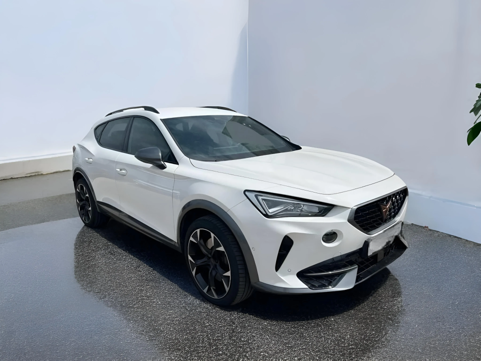 CUPRA Formentor VZ 1.4 e-Hybrid DSG (1)