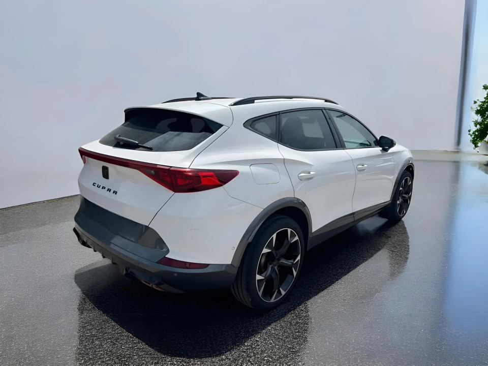 CUPRA Formentor VZ 1.4 e-Hybrid DSG (2)