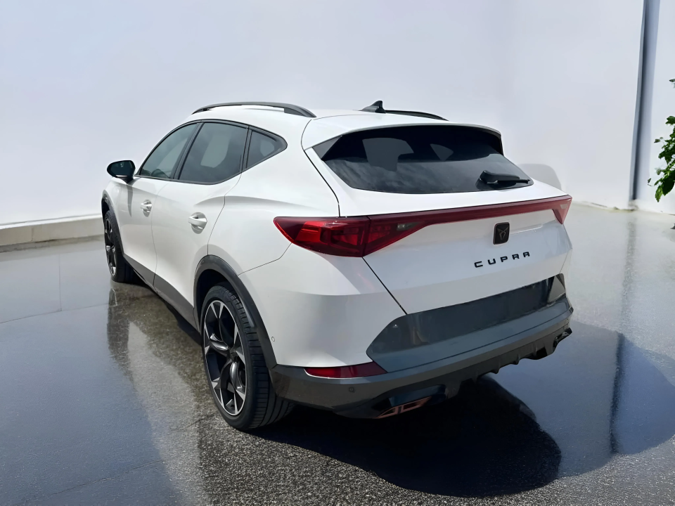 CUPRA Formentor VZ 1.4 e-Hybrid DSG (4)