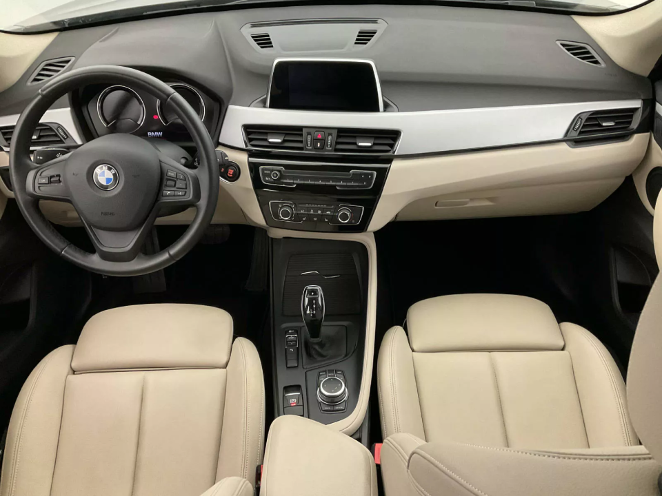 BMW X1 18d (150 CP) sDrive Steptronic - foto 8