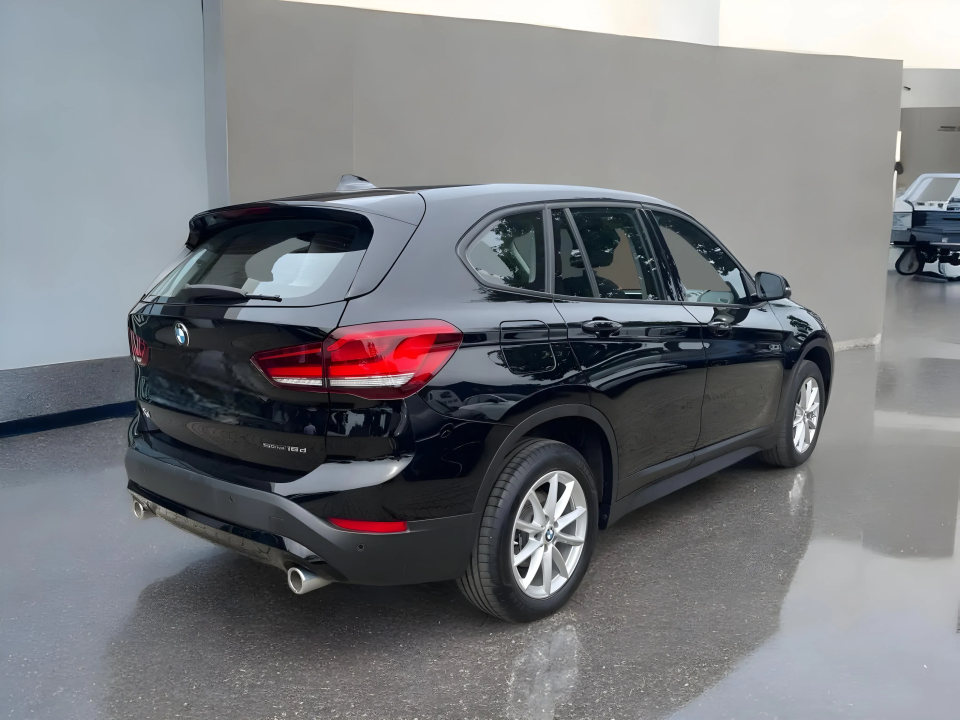 BMW X1 sDrive18d Advantage (4)