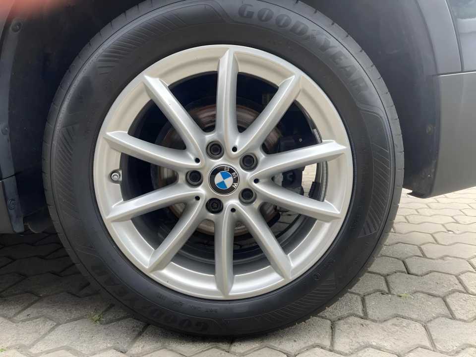 BMW X1 sDrive18d Advantage - foto 13