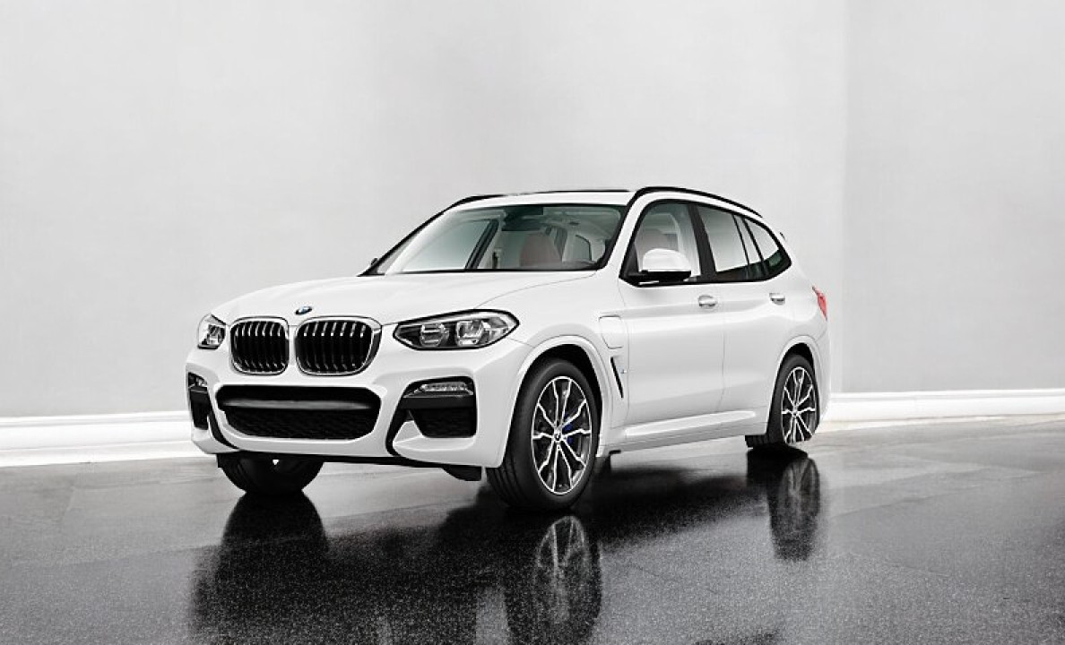 BMW X3 xDrive30e