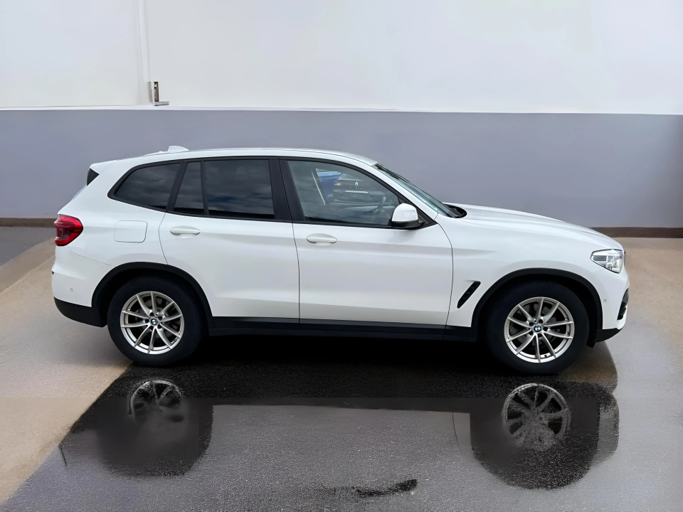 BMW X3 xDrive 20d (2)