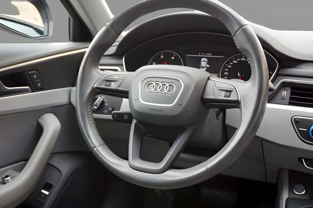 Audi A4 2.0 TDI quattro S tronic - foto 11