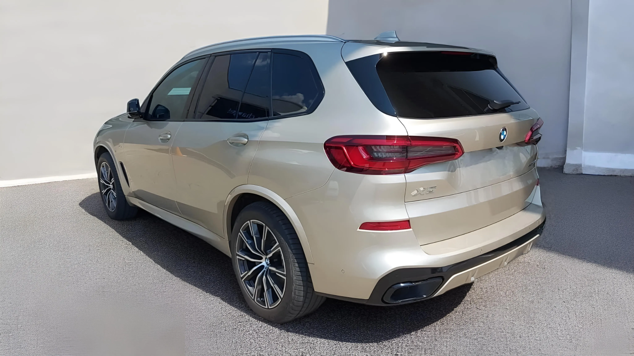 BMW X5 xDrive30d M-Sport (5)