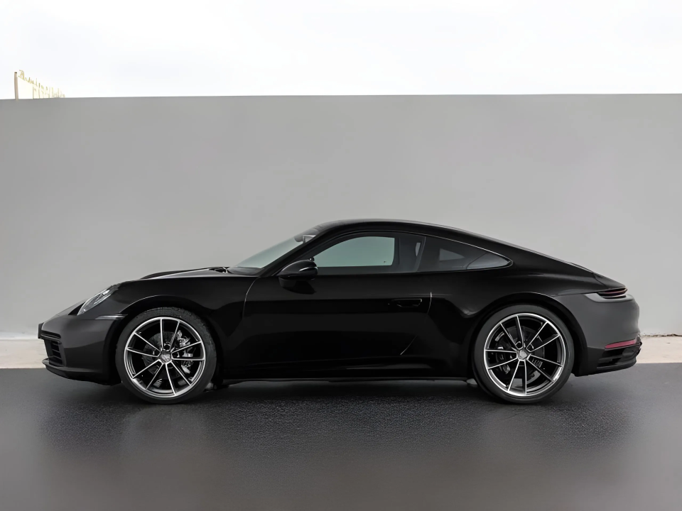 Porsche 911 Carrera (992) (3)