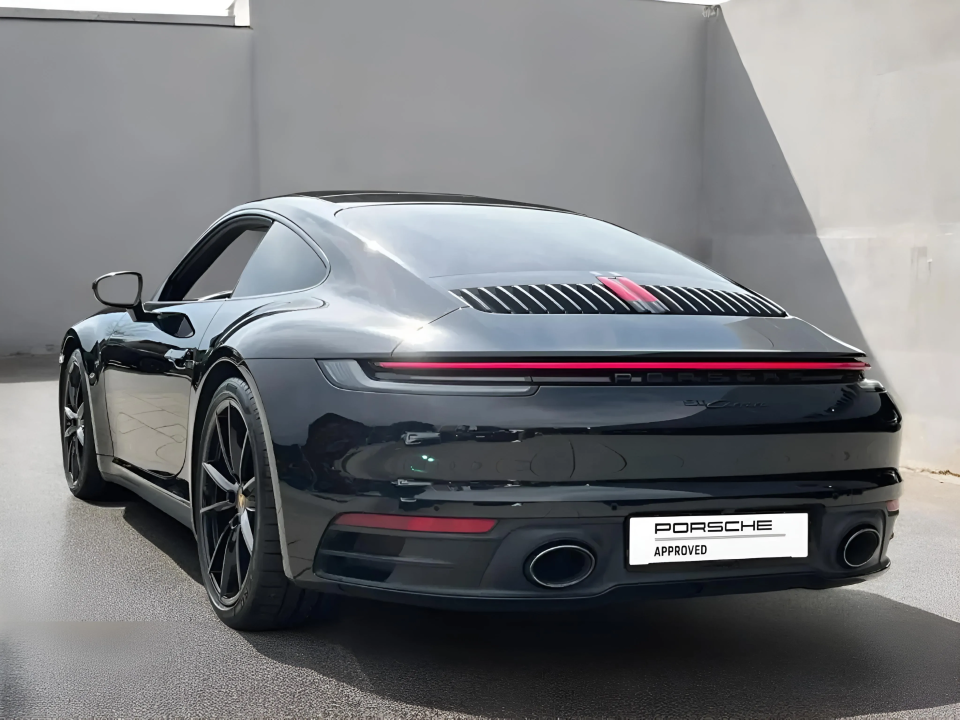 Porsche 911 Carrera (992) (4)