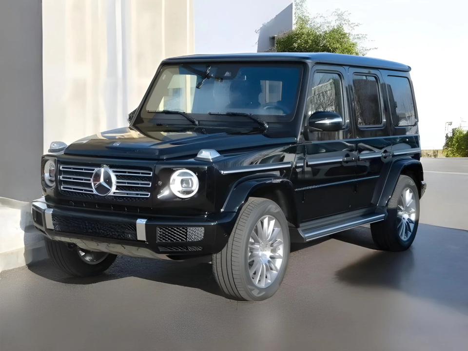 Mercedes-Benz G 400d AMG Line (1)