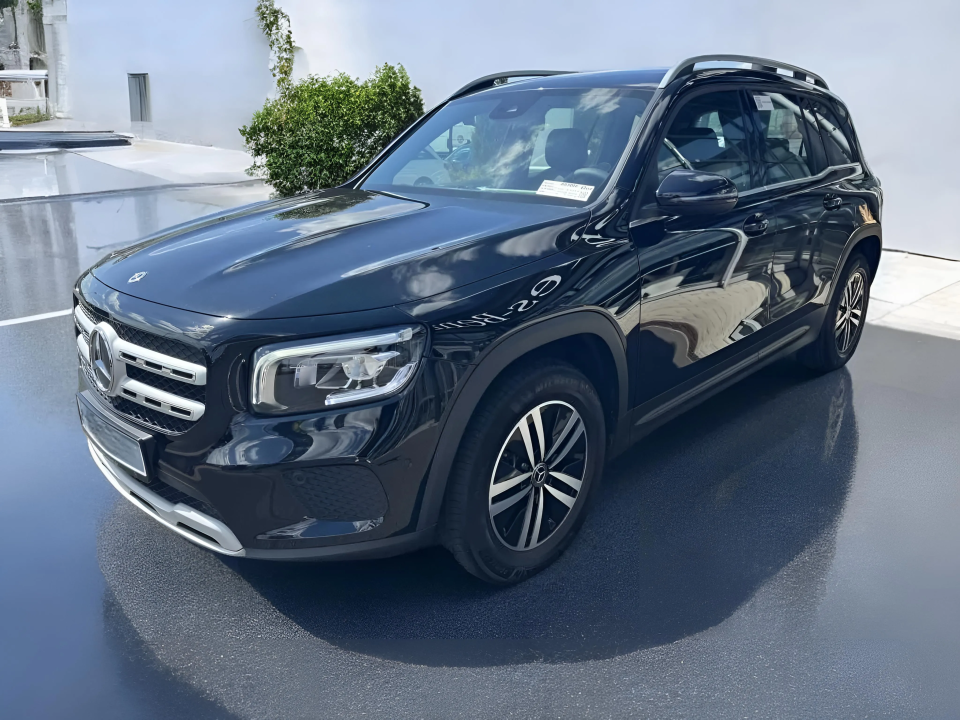 Mercedes-Benz GLB 200d 8G-DCT (3)