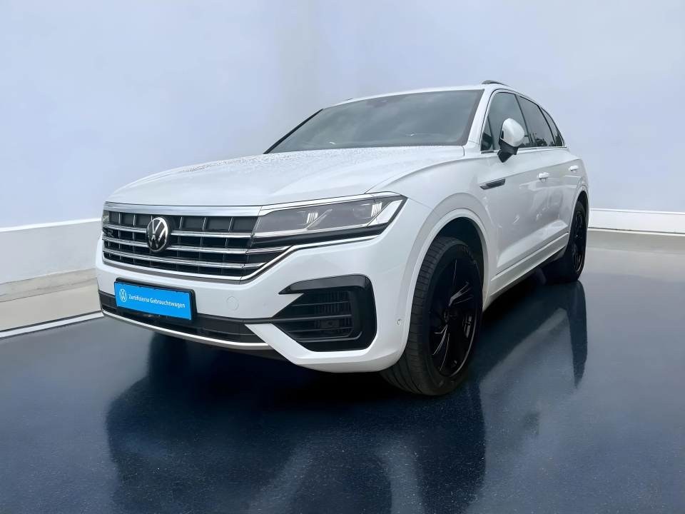 Volkswagen Touareg 3.0TSI 4MOTION R-LINE (2)