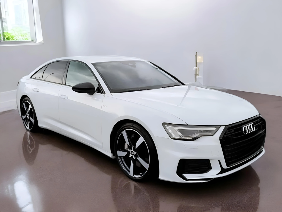 Audi A6 Sedan TFSI e sport 50 TFSI e quattro S tronic (1)