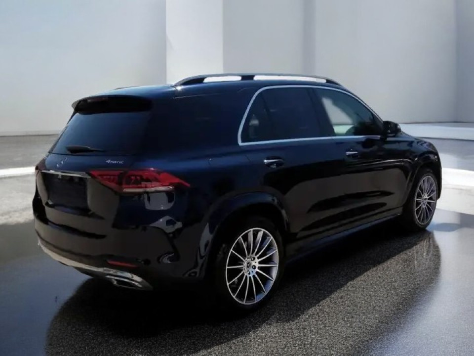 Mercedes-Benz GLE 350 de 4Matic AMG (2)