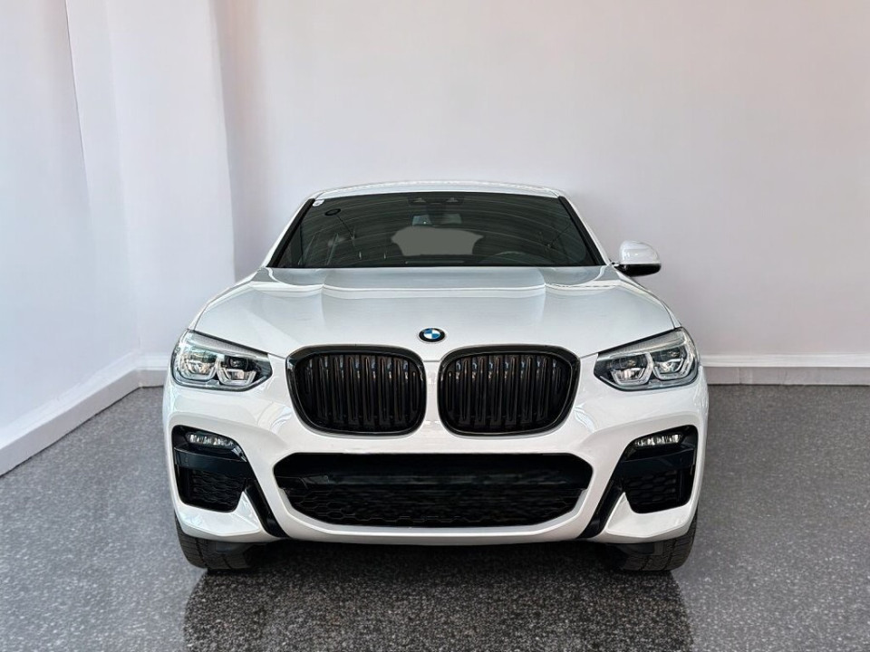 BMW X4 xDrive 20i M Sport (2)