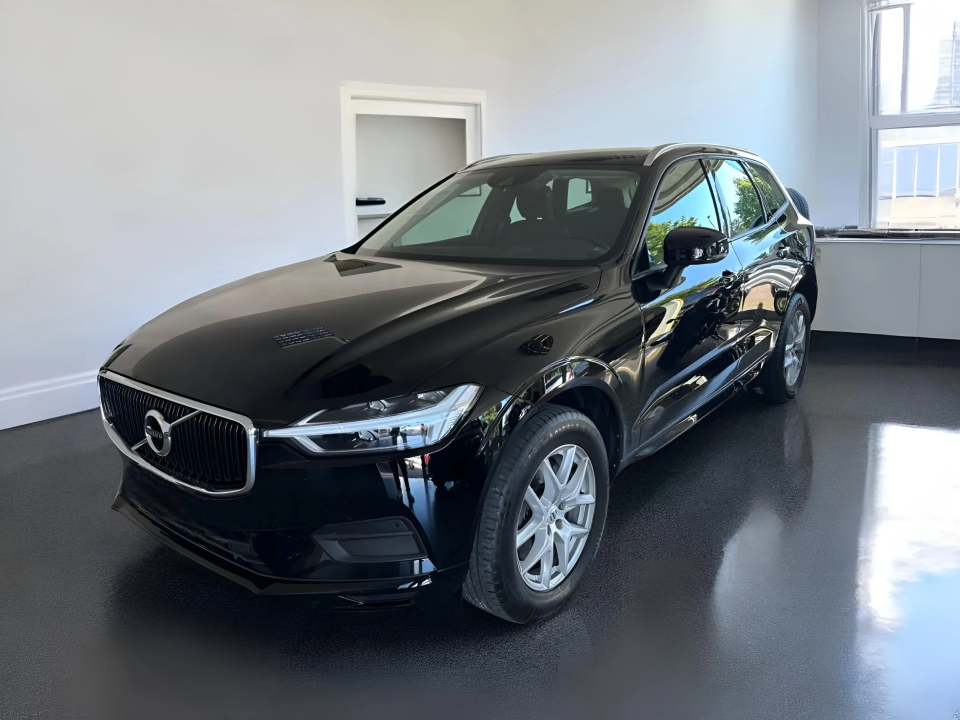 Volvo XC 60 Momentum 2WD (5)