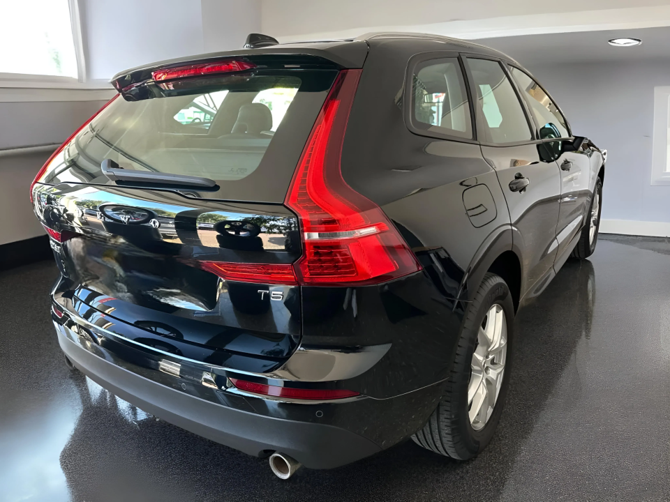 Volvo XC 60 Momentum 2WD (3)