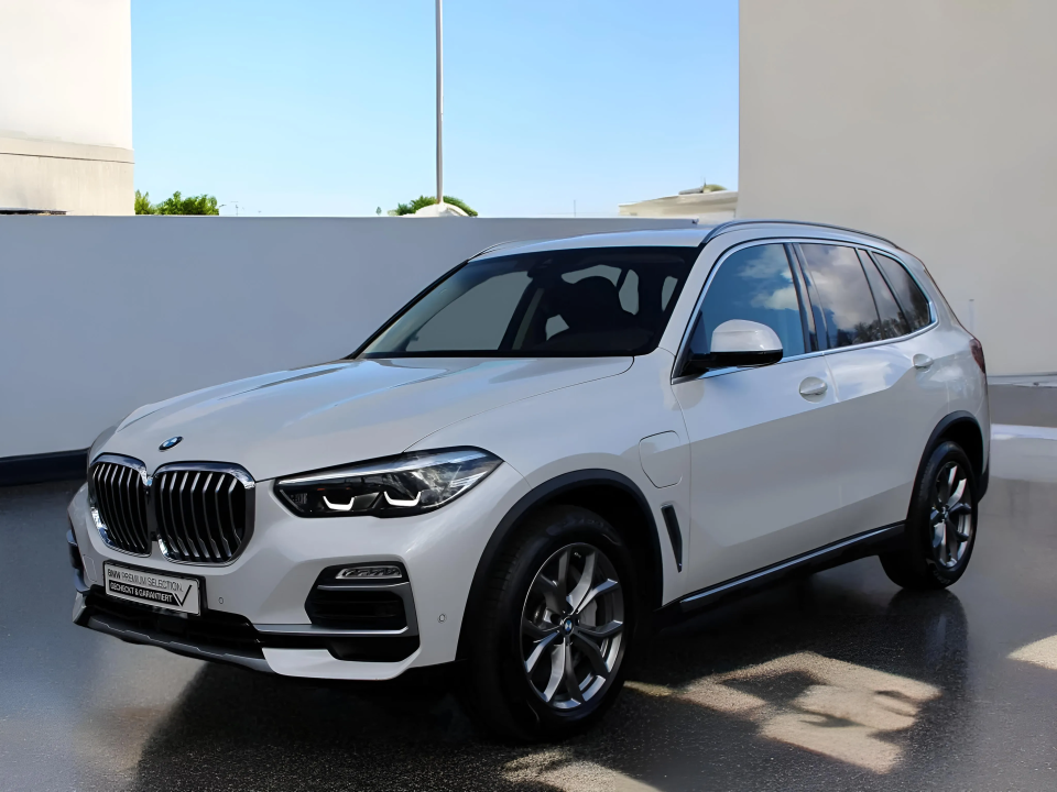 BMW X5 xDrive45e xLine