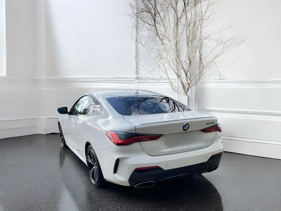 BMW M4 M440i Coupe (4)