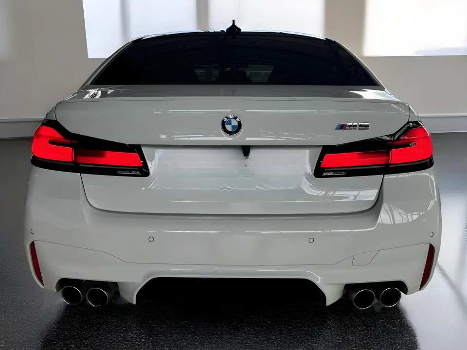 BMW M5 (4)