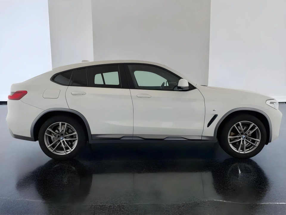 BMW X4 xDrive20d LED M-Sport (2)