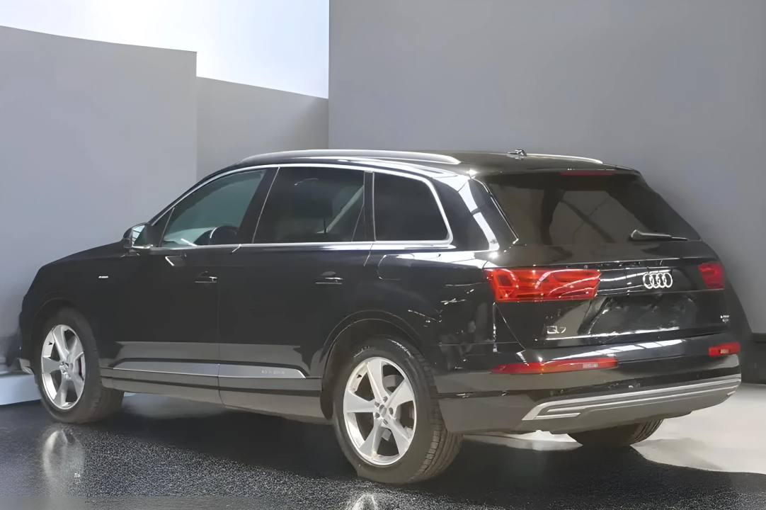 Audi Q7 3.0 TDi V6 Quattro e-tron PHEV (3)