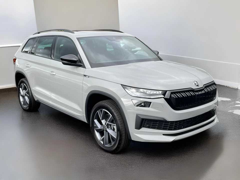 Skoda Kodiaq 2.0 TDI DSG Sportline 4x4 (1)