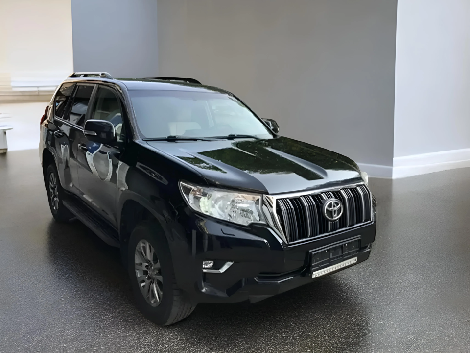 Toyota Land Cruiser 2.8 D-4D Premium 7 locuri