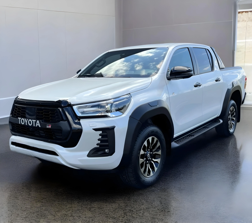 Toyota Hilux 2.8 D4-D GR Sport - foto 7