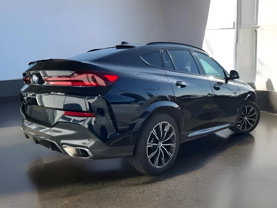 BMW X6 xDrive30d M Sport (2)