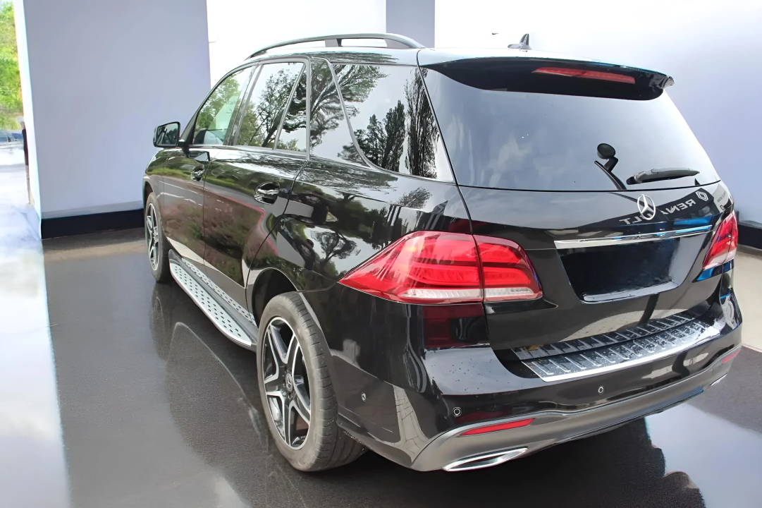 Mercedes-Benz GLE SUV 350d 4MATIC (4)