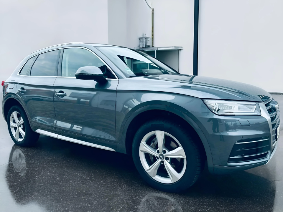 Audi Q5 45TFSI quattro S tronic (1)