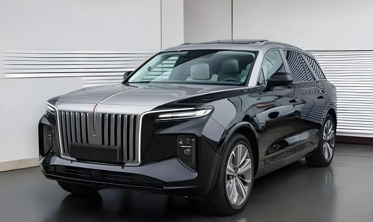 Hongqi E-HS9 99 kWh (551 CP) AWD 6 locuri