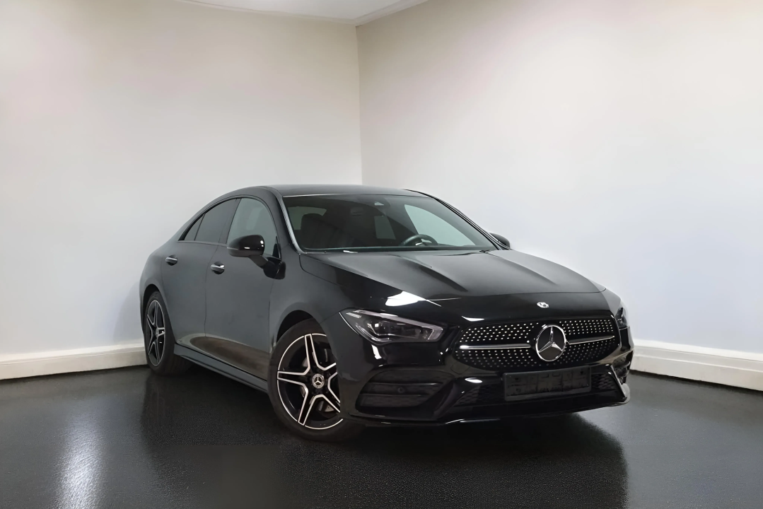 Mercedes-Benz CLA Coupe 200 7G-DCT AMG Line