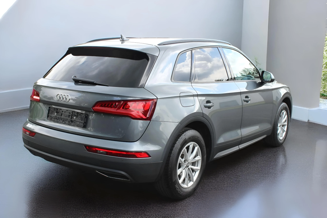 Audi Q5 30 TDI S tronic (3)