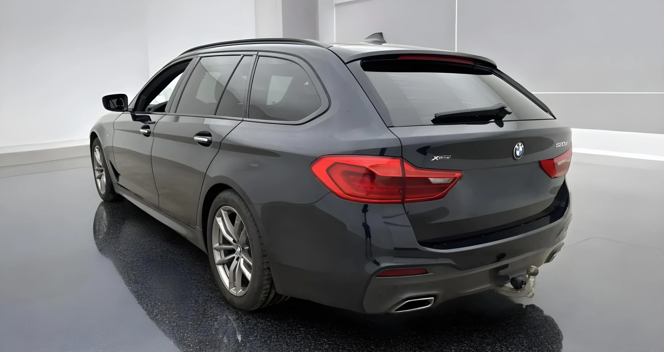 BMW Seria 5 520d xDrive Touring 190hp M Sport (5)