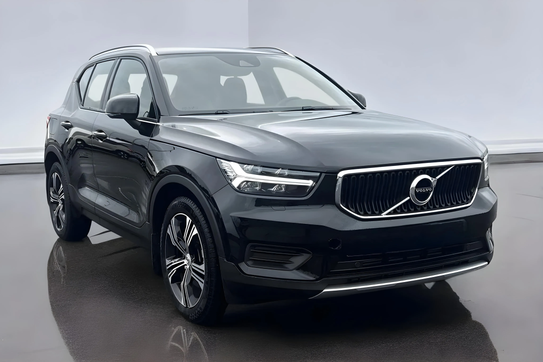 Volvo XC 40 T4 AWD Momentum