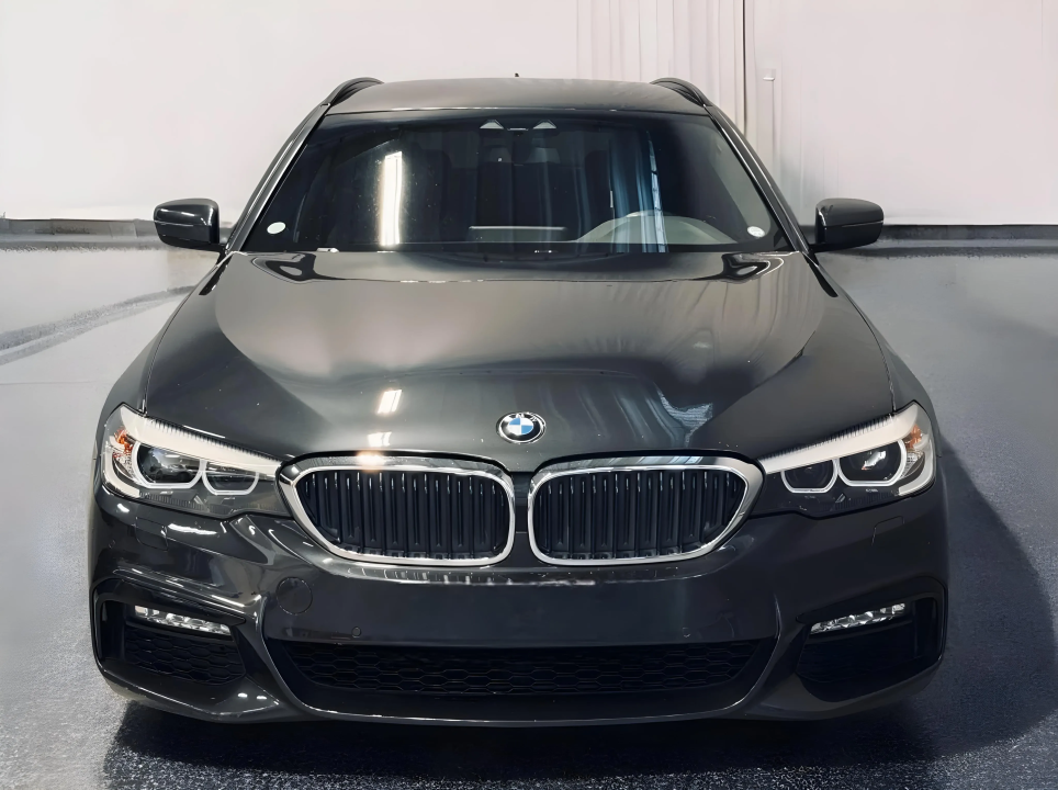 BMW Seria 5 520 d xDrive Touring M Sport - foto 6